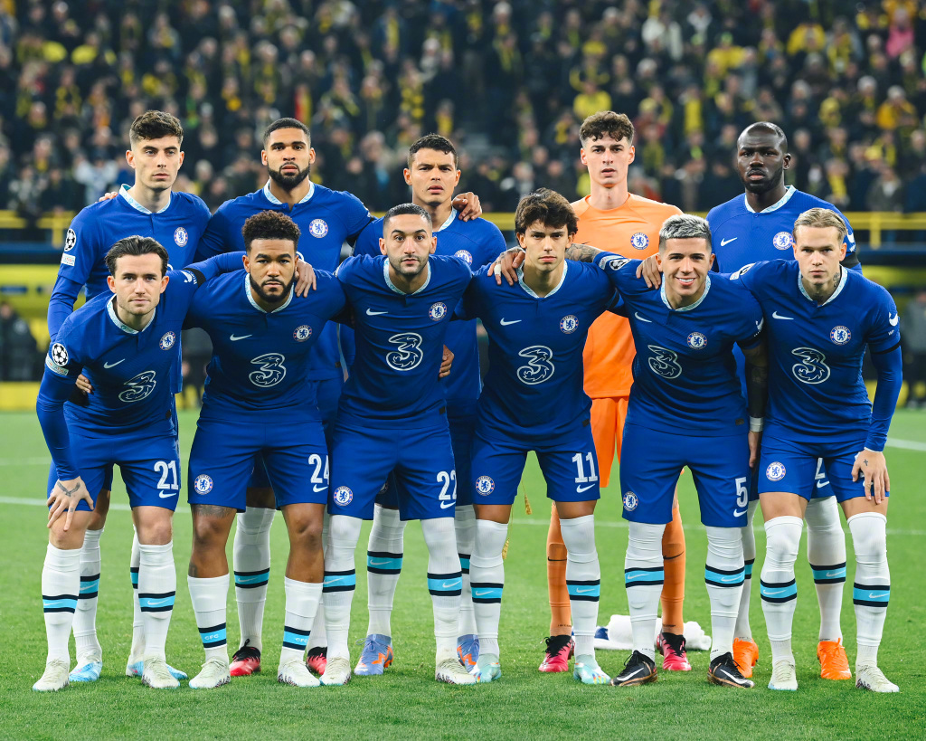 切尔西欧冠征途：逆境突围，铸就铁血传奇